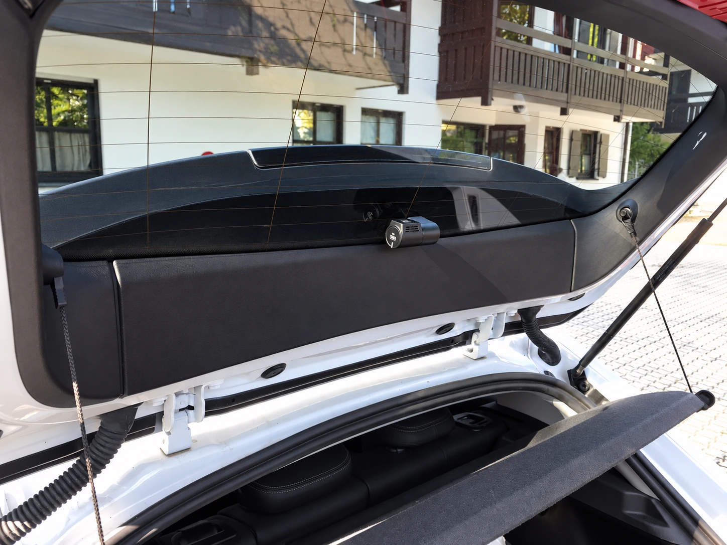 BMW 118i F40: Einbauansicht 8