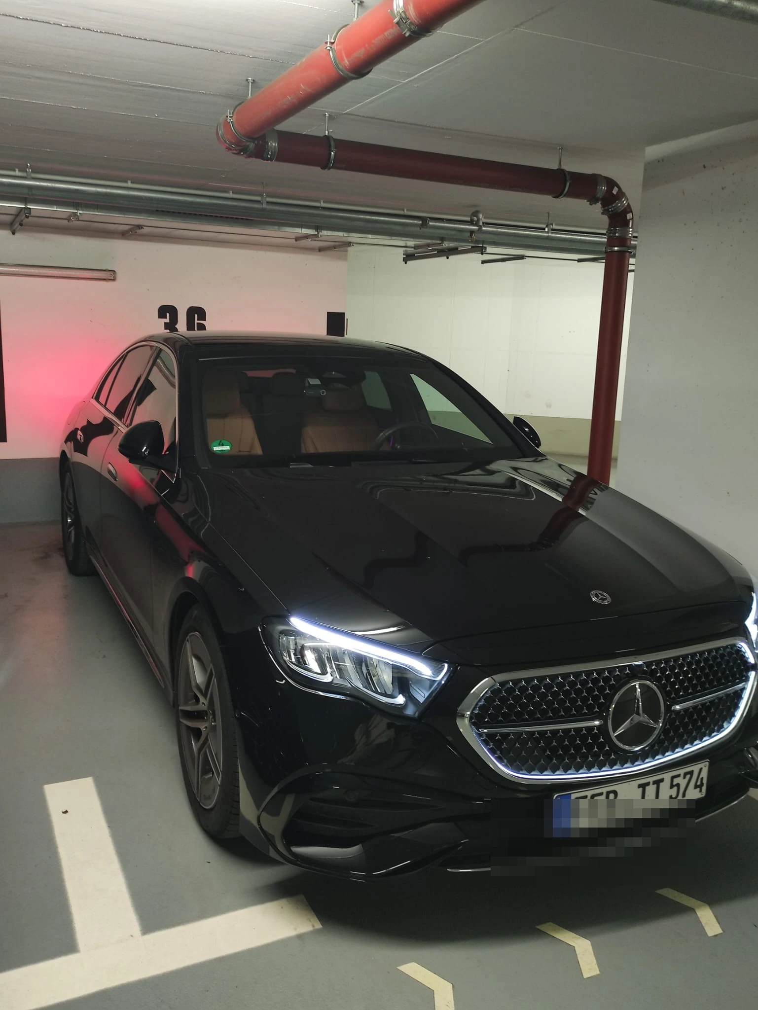 Mercedes-Benz E-Klasse W213 Facelift: Einbauansicht 1